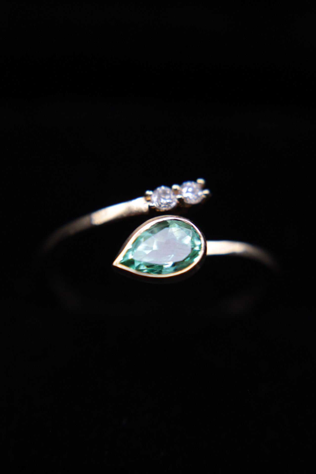 ANILLO CRUZADO