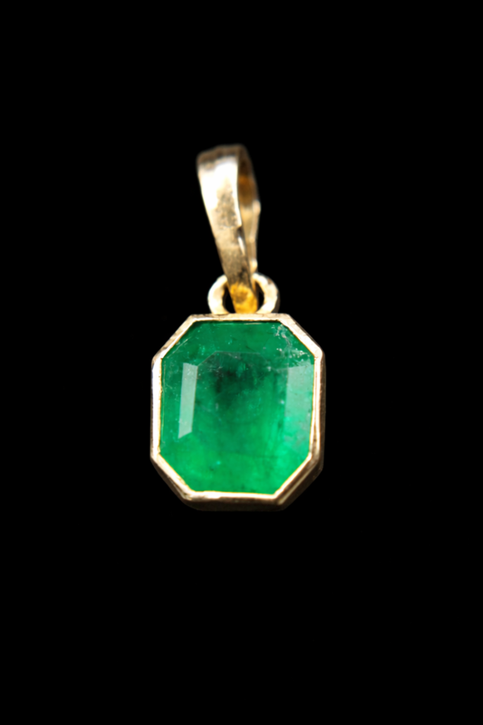 DIJE EMERALD